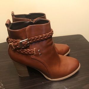Women boots